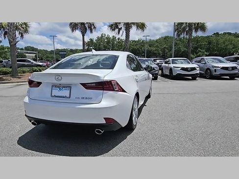 Used 2016 Lexus IS 300 AWD image 26