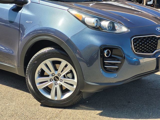 Used 2018 Kia Sportage LX w/ LX Technology Package AWD/4WD image 6