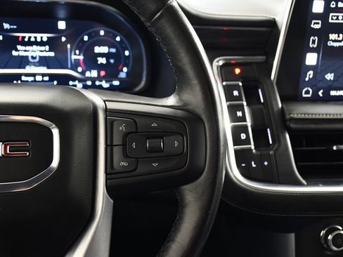 Used 2022 GMC Yukon XL SLT w/ SLT Premium Package AWD/4WD image 29
