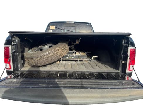 Used 2015 RAM 3500 Laramie Longhorn image 18