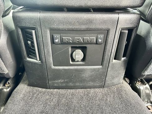 Used 2016 RAM 1500 Laramie w/ Convenience Group image 19