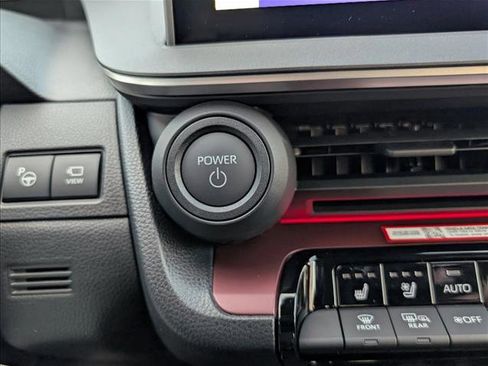 New 2026 Toyota Prius SE image 23