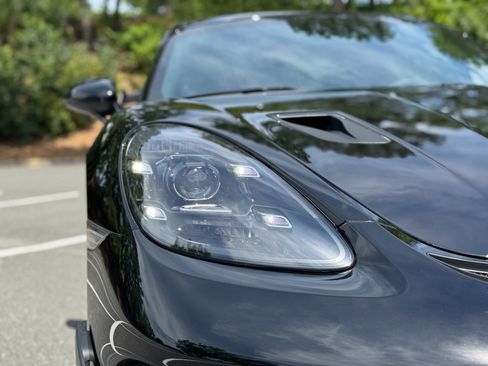 Used 2025 Porsche 718 Cayman GT4 RS RWD image 19