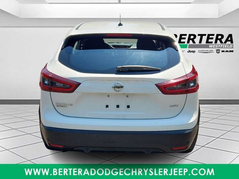 Used 2020 Nissan Rogue Sport S AWD/4WD image 5