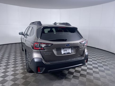 Used 2022 Subaru Outback Premium image 24