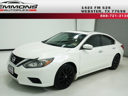 Used 2017 Nissan Altima 2.5 SL w/ Technology Package