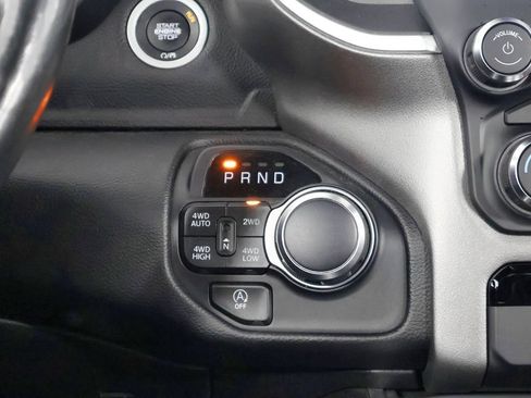 Used 2020 RAM 1500 Big Horn AWD/4WD image 32