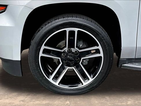 Used 2020 Chevrolet Tahoe LT RWD image 36