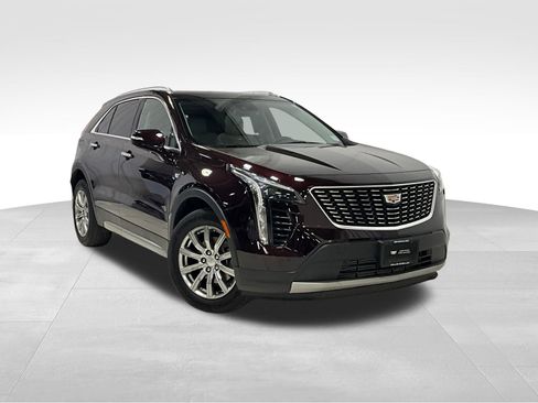 Used 2021 Cadillac XT4 Premium Luxury AWD/4WD image 1