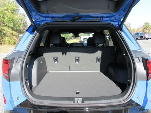 New 2026 GMC Terrain AT4 w/ Convenience Package III image 28