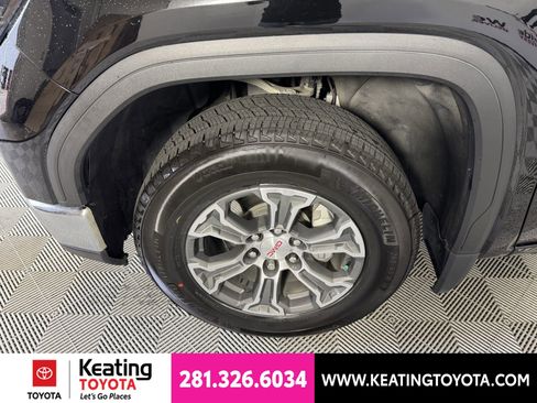 Used 2024 GMC Sierra 1500 SLE w/ Preferred Package RWD image 30