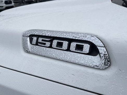 Used 2021 RAM 1500 Big Horn AWD/4WD image 3