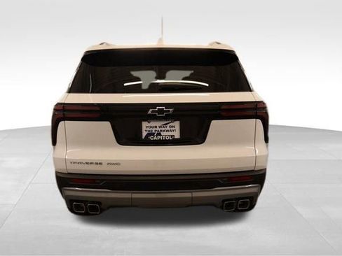New 2026 Chevrolet Traverse LT w/ Driver Confidence Package image 3