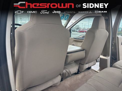 Used 2006 Ford F350 XL image 46