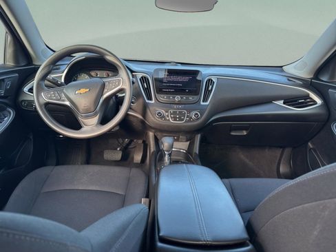 Used 2024 Chevrolet Malibu LT image 10