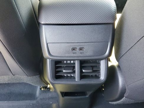 New 2026 Chevrolet Equinox LT image 11