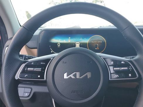 Certified 2024 Kia Seltos SX AWD/4WD image 23