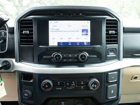 Used 2023 Ford F150 XLT image 15