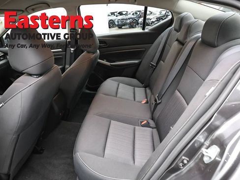 Used 2023 Nissan Altima 2.5 SV FWD image 21