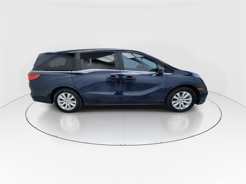 Used 2018 Honda Odyssey LX image 9