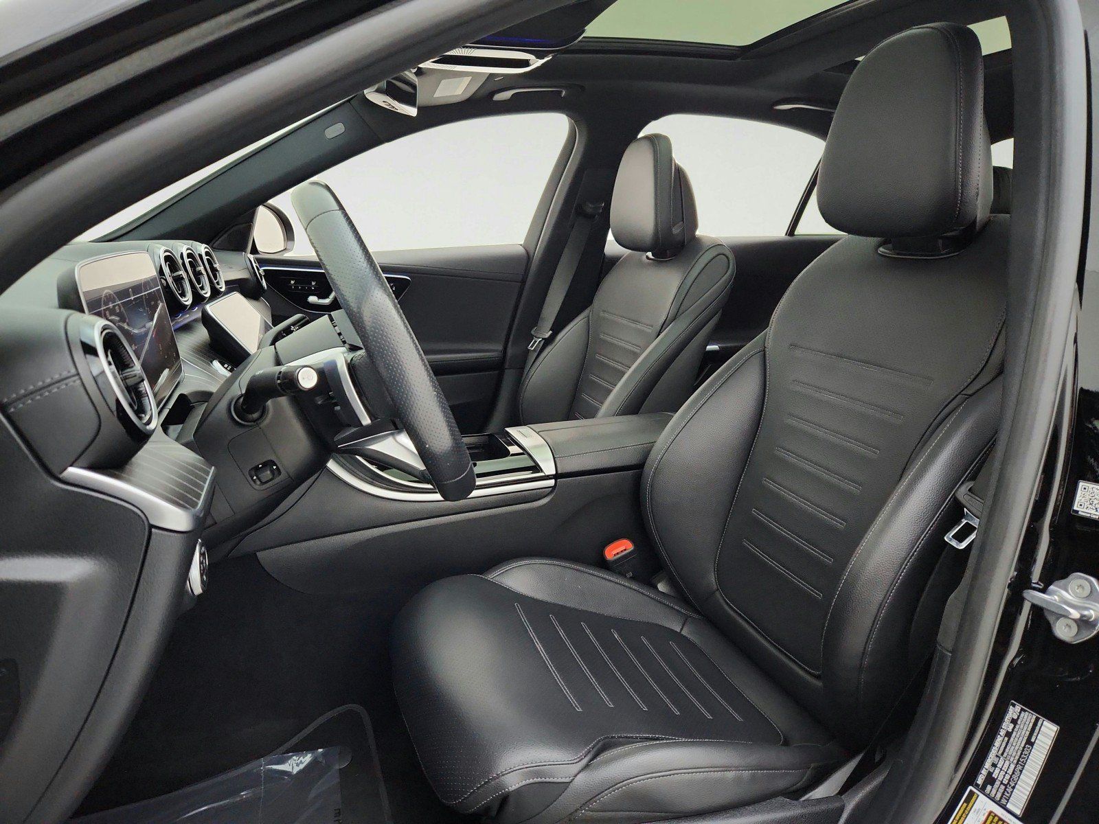Certified 2023 Mercedes-Benz C 300 Sedan image 17