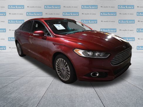 Used 2016 Ford Fusion Titanium image 2
