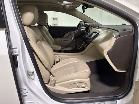 Used 2015 Buick LaCrosse Premium w/ Driver Confidence Package #1 FWD image 22