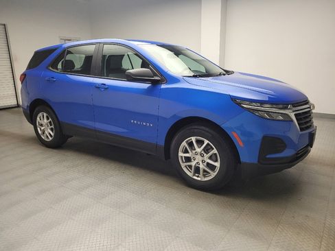Used 2024 Chevrolet Equinox LS FWD image 11