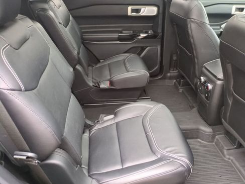 Used 2023 Ford Explorer ST w/ Equipment Group 401A AWD/4WD image 21
