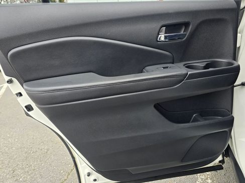 Used 2017 Honda Pilot EX-L image 22