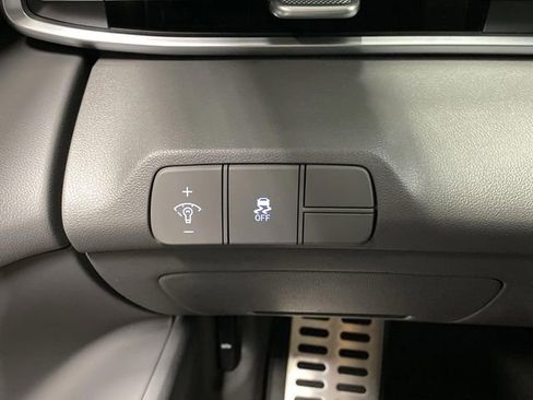 New 2025 Hyundai Elantra Sport image 23