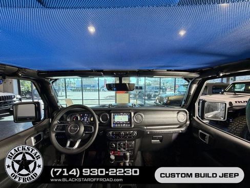 Used 2023 Jeep Wrangler Unlimited Rubicon 4xe AWD/4WD image 28
