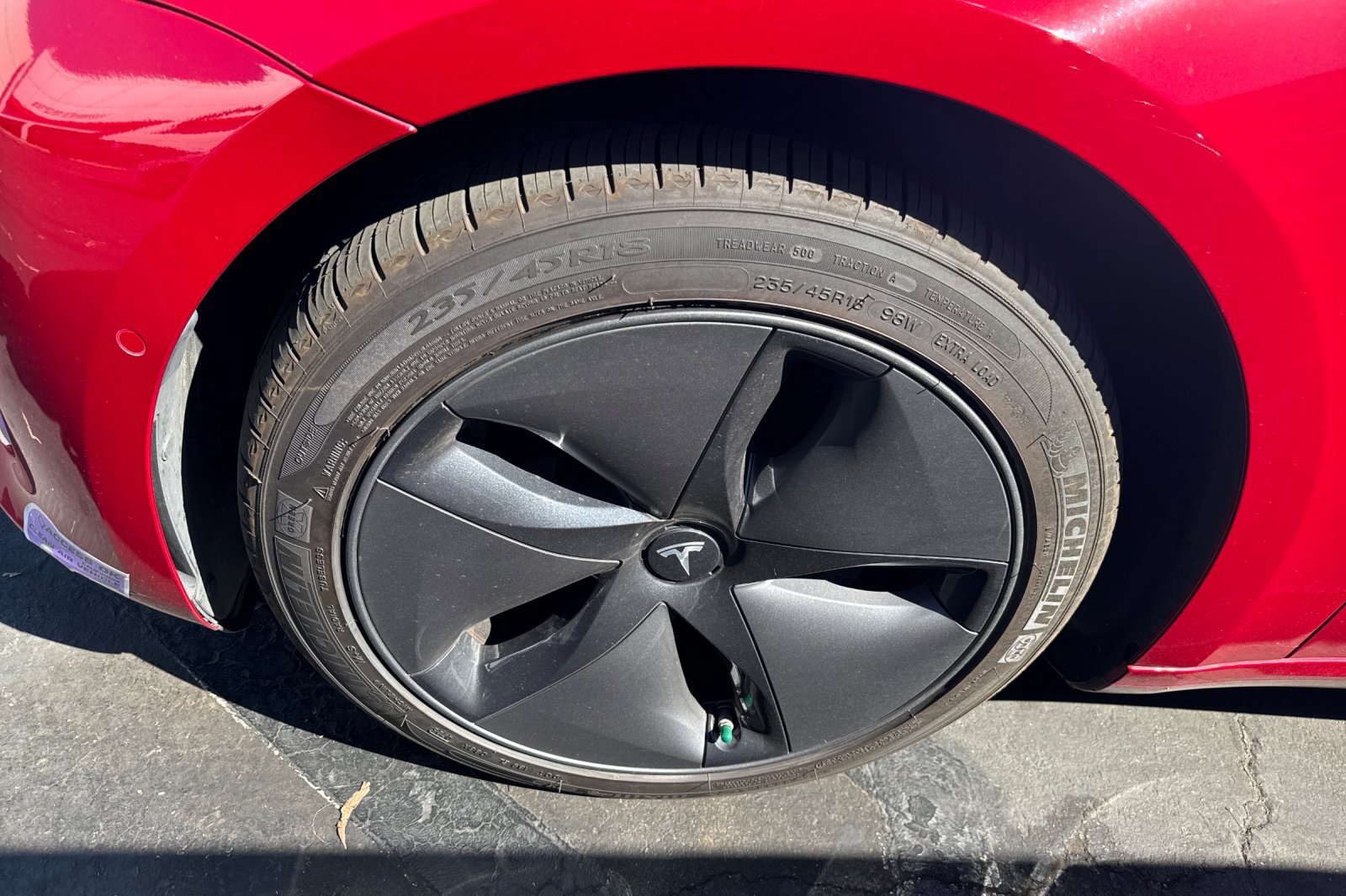 Used 2018 Tesla Model 3 Long Range AWD/4WD image 4