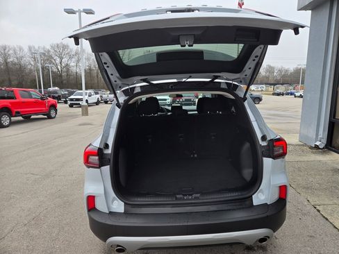 Used 2025 Ford Escape Active image 5