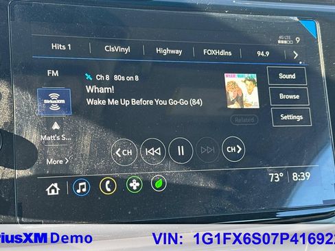 Used 2023 Chevrolet Bolt LT w/ Infotainment Package FWD image 27