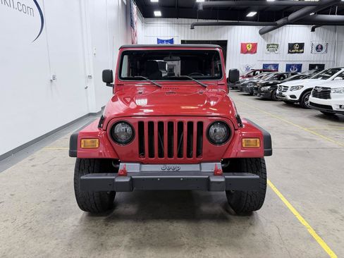 Used 2005 Jeep Wrangler Unlimited AWD/4WD image 16