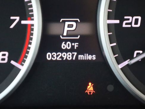 Used 2021 Acura ILX Premium Package image 16