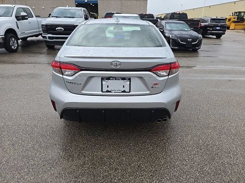 Used 2026 Toyota Corolla SE w/ SE Premium Package AWD/4WD image 5