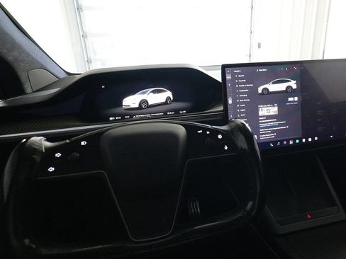Used 2022 Tesla Model X Plaid AWD/4WD image 19