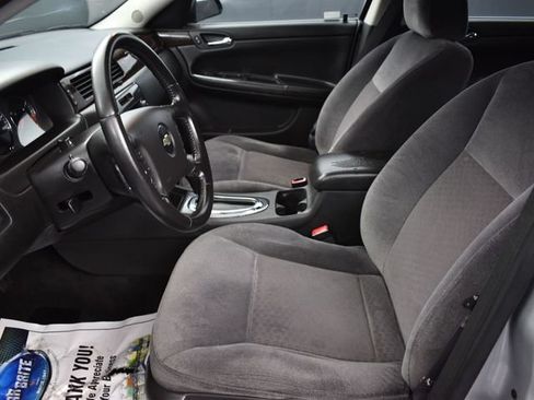 Used 2013 Chevrolet Impala LT FWD image 8