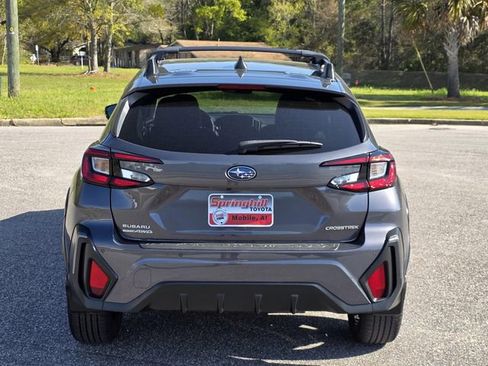 Used 2024 Subaru Crosstrek 2.5i Limited image 3