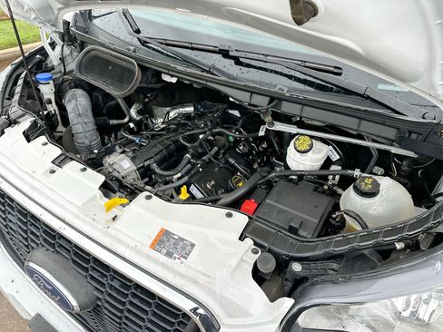Used 2024 Ford Transit 350 XLT RWD image 25