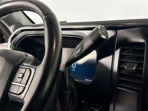 Used 2023 Ford F250 Lariat w/ Sport Appearance Package image 16