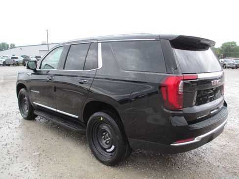 New 2026 GMC Yukon Elevation w/ Elevation Premium Package AWD/4WD image 6