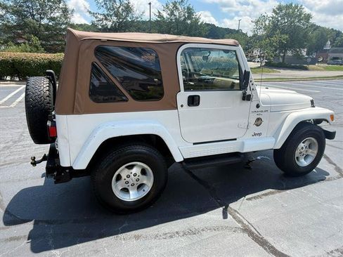 Used 2000 Jeep Wrangler Sahara AWD/4WD image 6