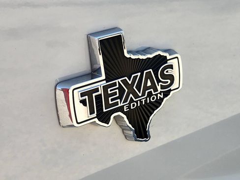 Used 2023 Ford F150 XLT w/ Equipment Group 301A Mid RWD image 12