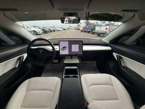 Used 2021 Tesla Model 3 Long Range image 14