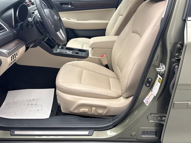 Used 2017 Subaru Outback 2.5i Limited AWD/4WD image 11