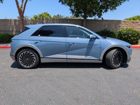 Certified 2023 Hyundai Ioniq 5 Limited AWD/4WD image 9