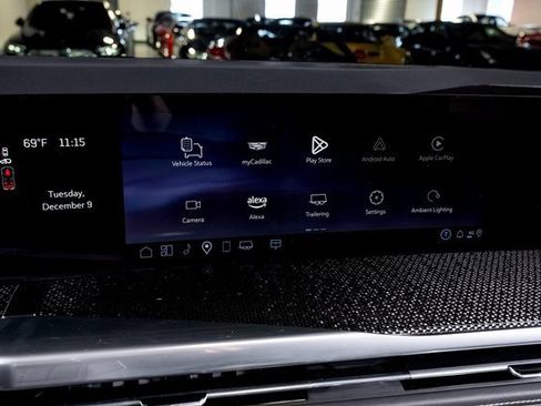 Used 2025 Cadillac Escalade V image 38